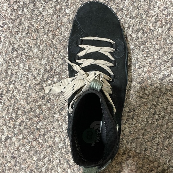 The North Face Men's Black and Green Sueded Waterproof Sneakers - Picture 5 of 9